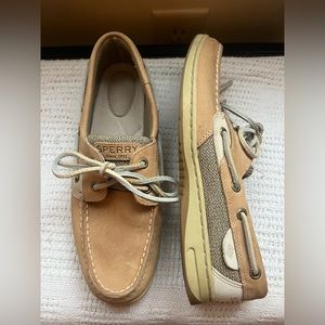 Women’s Sperry Topsider Boat Shoes Size 8